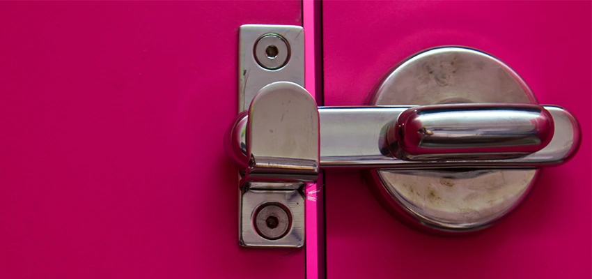 Childproof Gate Lock in Sonoma, California
