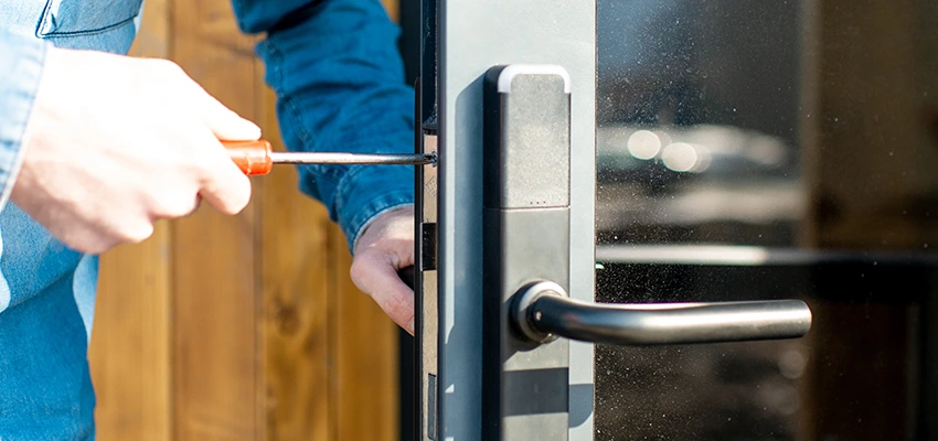 Aluminium Door Lock Replacement in Sonoma, California